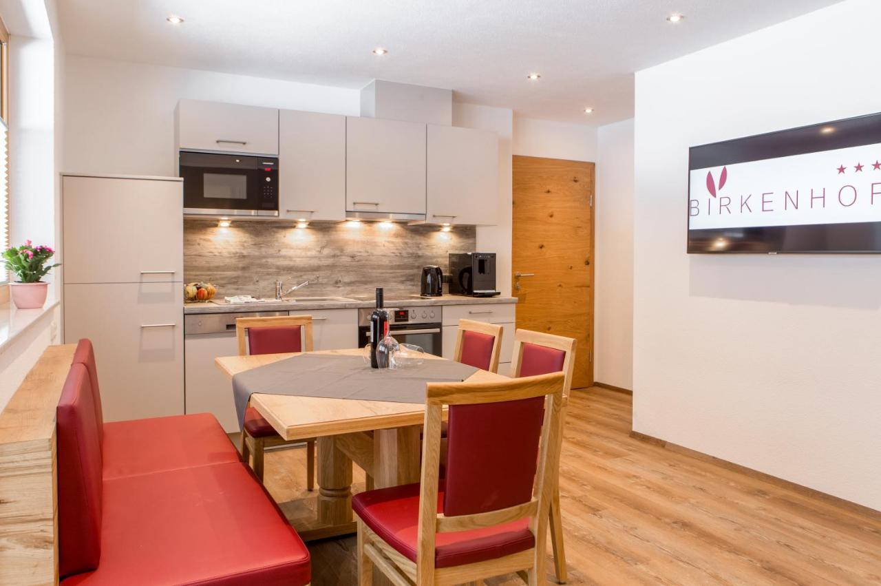 Birkenhof Premium Apart & Suites Lermoos Ngoại thất bức ảnh